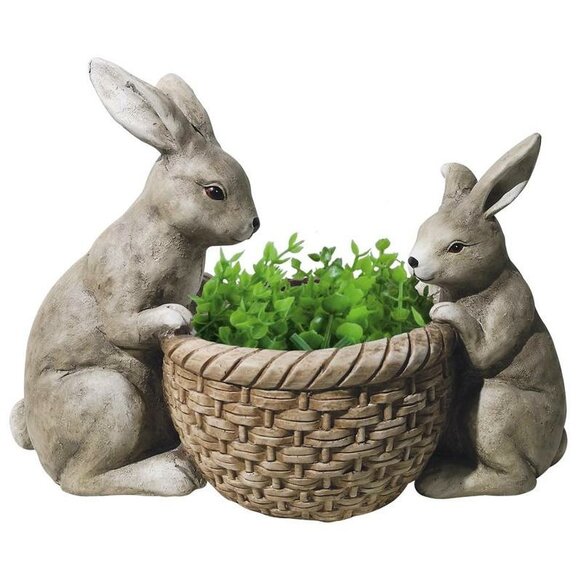 Zajace pri košíku, magnesia, 42x31x30 cm