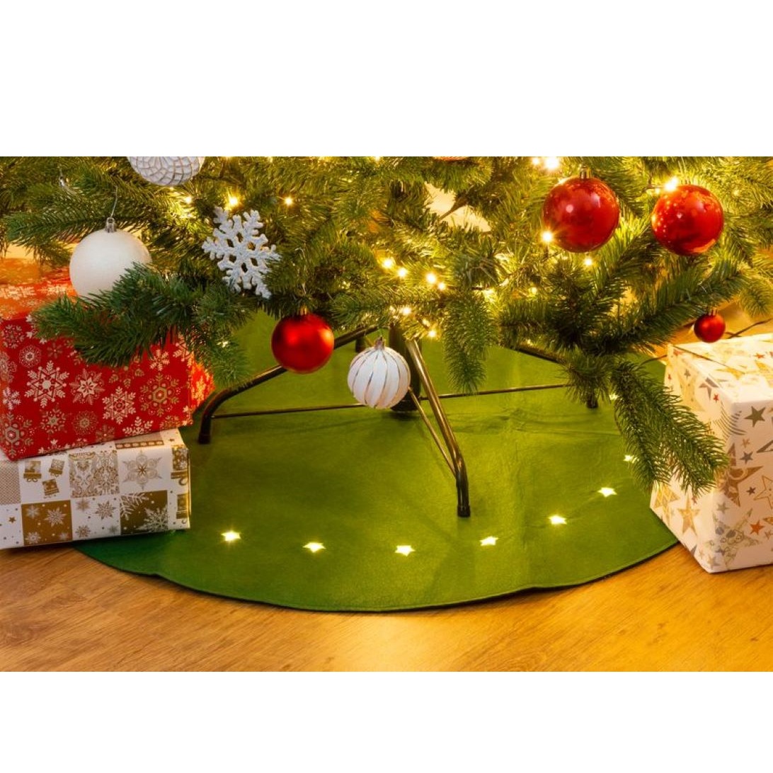 Koberec zelený, s hviezdičkami, 22 LED, teplá biela, 2xAA, 90 cm